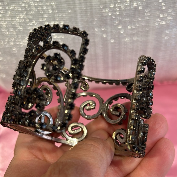 Vintage Jet Black Crystal Cuff Bracelet with Swirl Design - Picture 10 of 13
